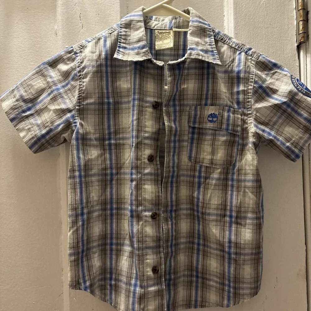 Timberland Boys Size 6 Short‎ Sleeved Button Up Dress Shirt, Blue And Brown